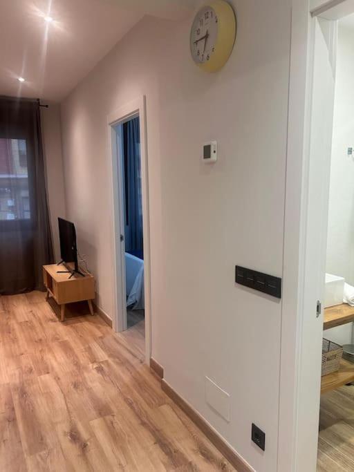 Coqueto Apartamento Cerca Del Casco Viejo Con Garaje Gratis Bilbao Luaran gambar